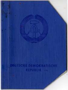 gr��eres Bild - Ausweis DDR Personalauswe