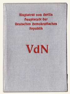 gr��eres Bild - Ausweis NS Opfer DDR 1978
