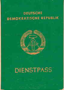 gr��eres Bild - Ausweis Reisepa� DDR Dien